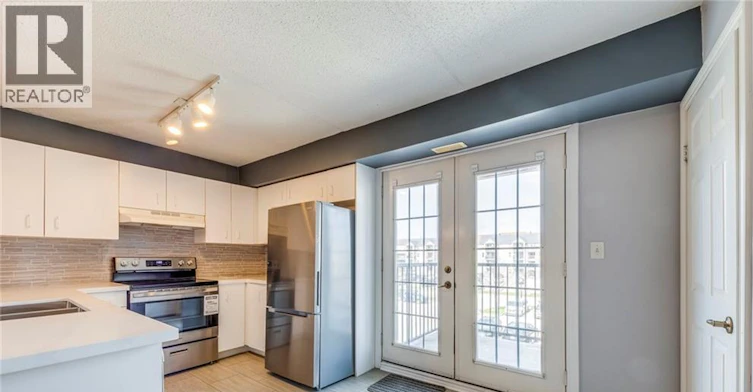 302-1411 Walker's Line, Burlington, ON, L7M 4P5 - 11