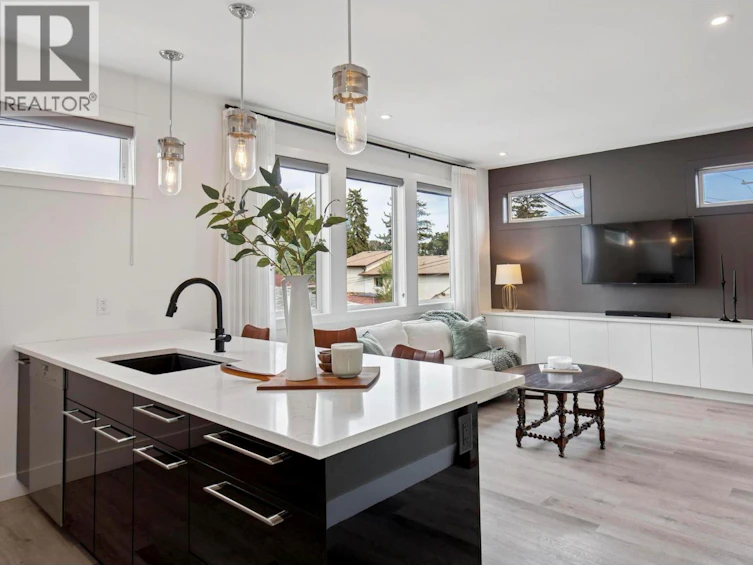 966 Fuller Avenue, Kelowna, BC, V1Y 6X4 - 4