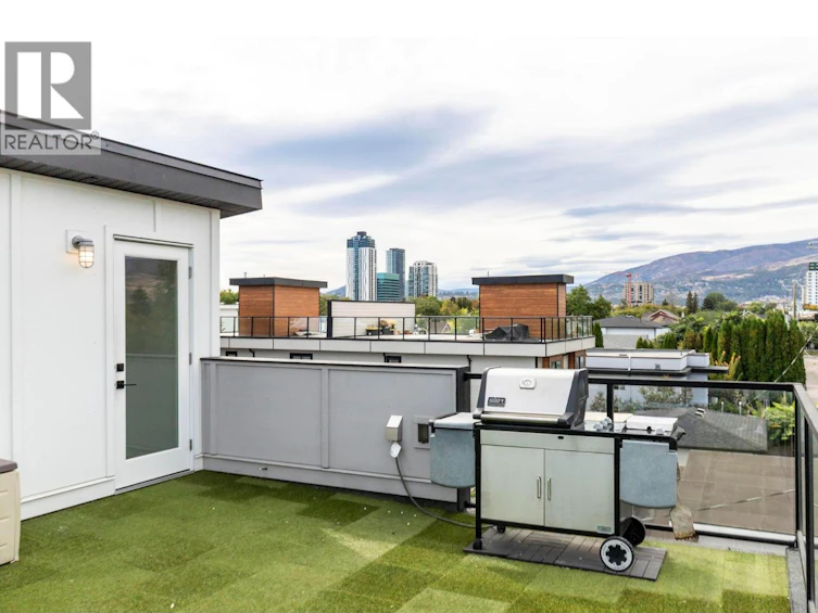 966 Fuller Avenue, Kelowna, BC, V1Y 6X4 - 20