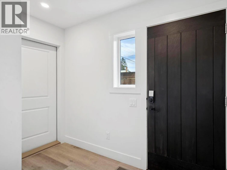 966 Fuller Avenue, Kelowna, BC, V1Y 6X4 - 27