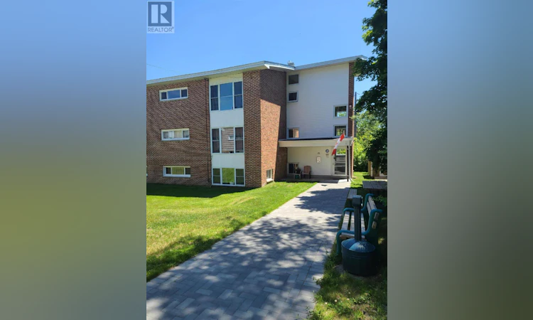 33-25 Mississauga Avenue