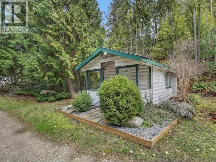 9048 Humming Bird Drive, Swansea Point, BC, V0E 2K2 - 78