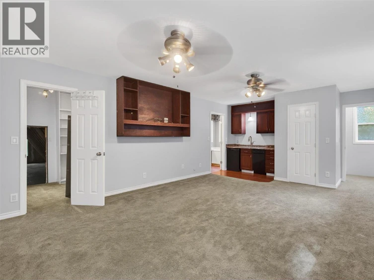 9048 Humming Bird Drive, Swansea Point, BC, V0E 2K2 - 24