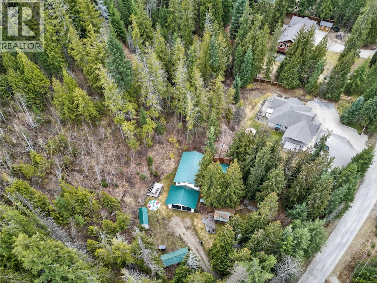 9048 Humming Bird Drive, Swansea Point, BC, V0E 2K2 - 92