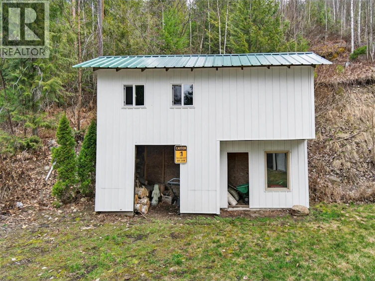 9048 Humming Bird Drive, Swansea Point, BC, V0E 2K2 - 81