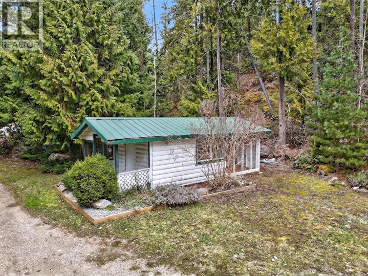 9048 Humming Bird Drive, Swansea Point, BC, V0E 2K2 - 87