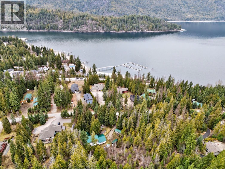 9048 Humming Bird Drive, Swansea Point, BC, V0E 2K2 - 89