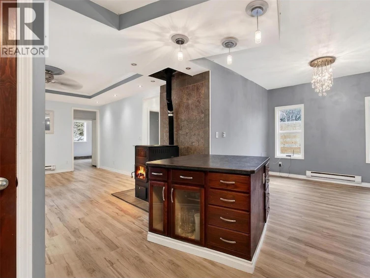 9048 Humming Bird Drive, Swansea Point, BC, V0E 2K2 - 14