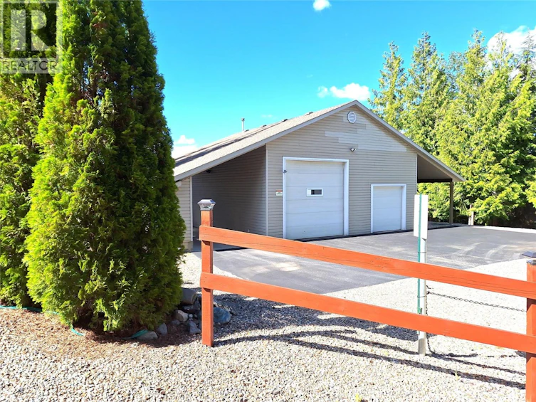 1406 Huckleberry Drive, Sorrento, BC, V0E 2W1 - 21