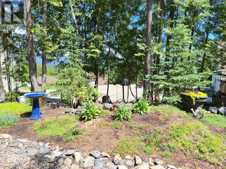 1406 Huckleberry Drive, Sorrento, BC, V0E 2W1 - 39