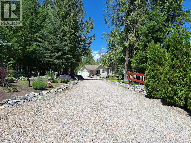 1406 Huckleberry Drive, Sorrento, BC, V0E 2W1 - 47