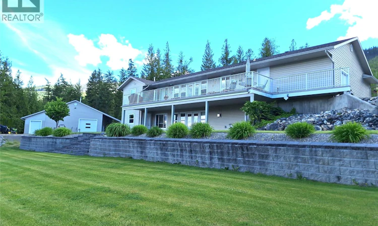 1406 Huckleberry Drive