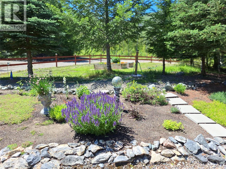 1406 Huckleberry Drive, Sorrento, BC, V0E 2W1 - 43