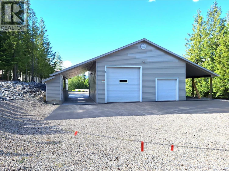1406 Huckleberry Drive, Sorrento, BC, V0E 2W1 - 9