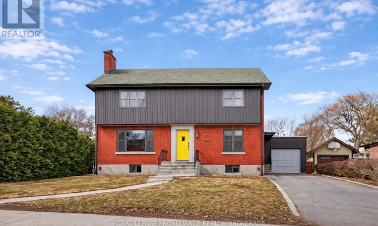 304 Willingdon Avenue