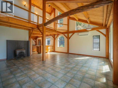 7615 Southview Road - 4