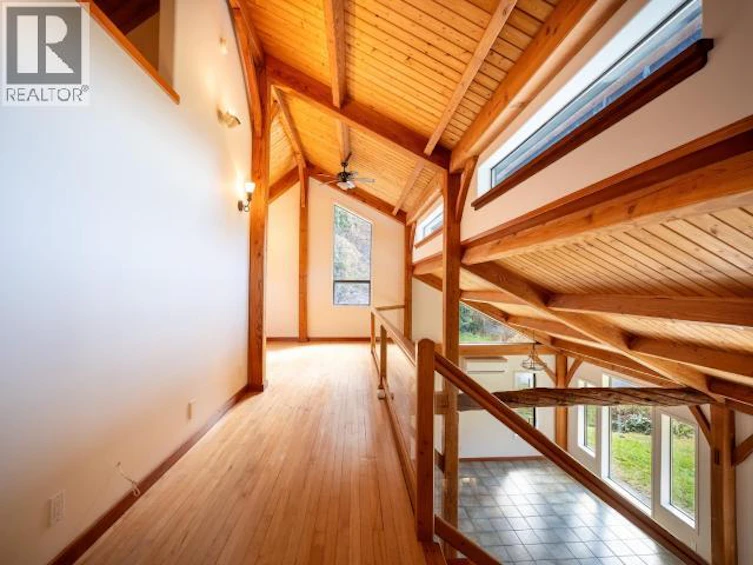 7615 Southview Road, Powell River, BC, V8A 0C9 - 8