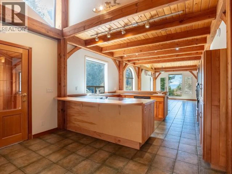 7615 Southview Road, Powell River, BC, V8A 0C9 - 6