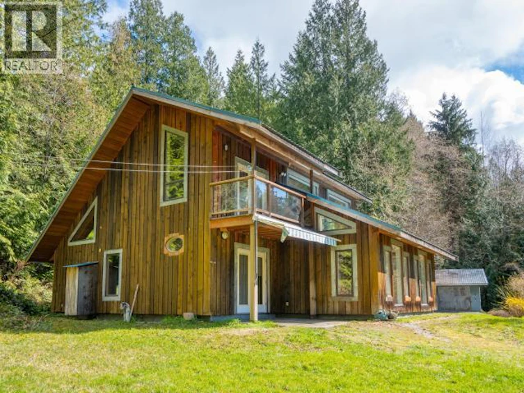 7615 Southview Road, Powell River, BC, V8A 0C9 - 11