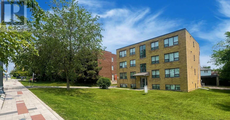 4-9901 Yonge Street, Richmond Hill, ON, L4C 1V1 - 3