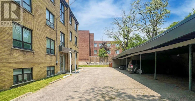 4-9901 Yonge Street, Richmond Hill, ON, L4C 1V1 - 35