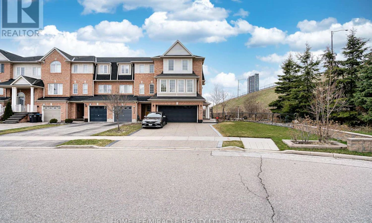 102 Decker Hollow Circle