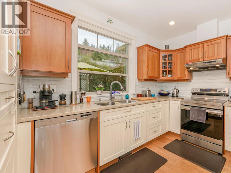 4420 NE 14 Street, Salmon Arm, BC, V1E 1P9 - 6