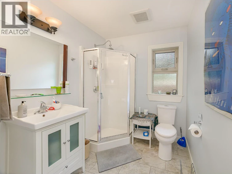 4420 NE 14 Street, Salmon Arm, BC, V1E 1P9 - 32
