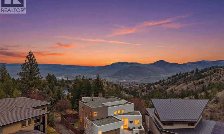 7 Chancellor Drive