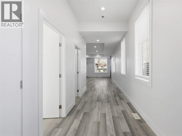 154 Williams Street, Kamloops, BC, V2B 3Z6 - 4