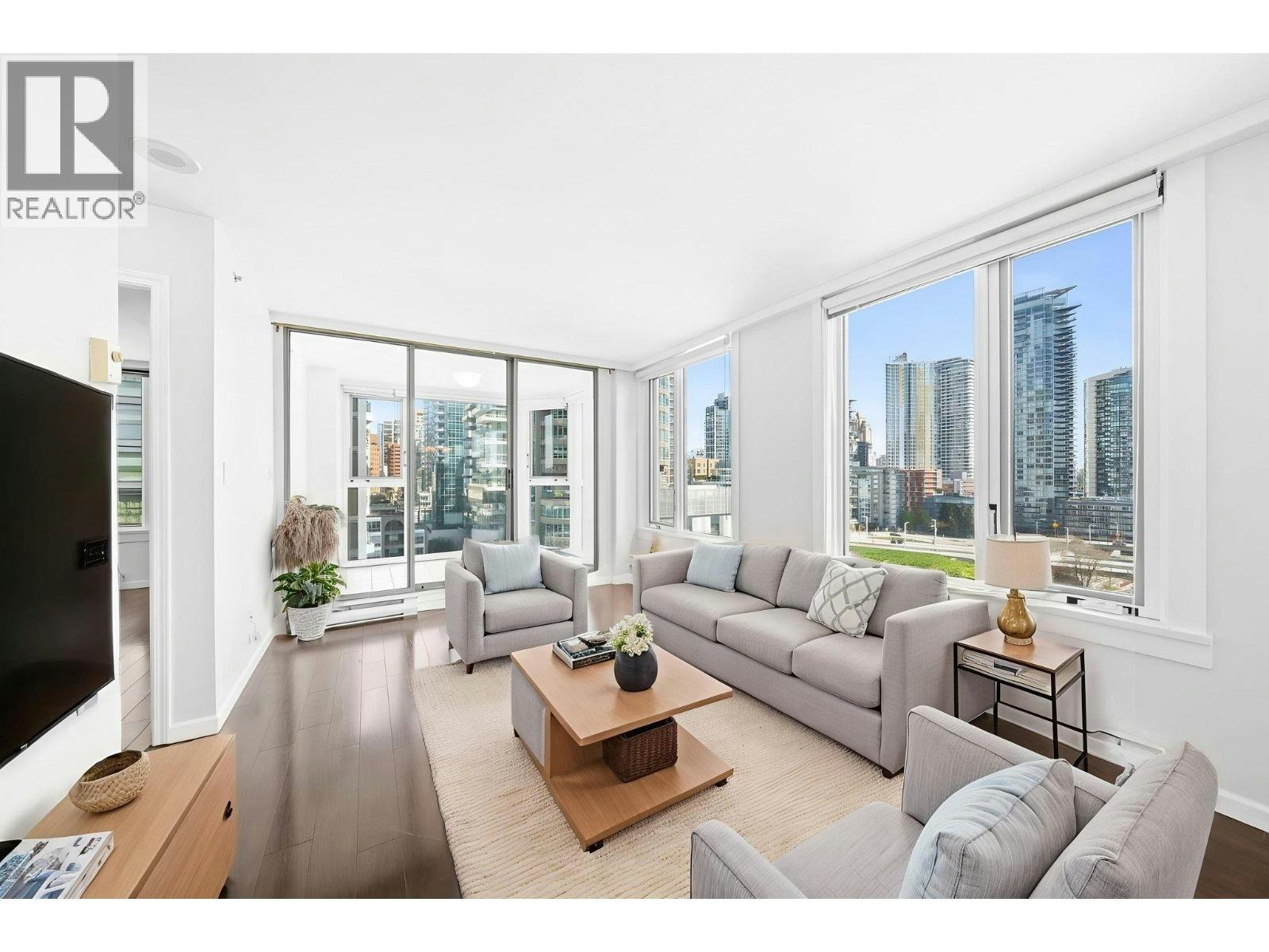1203-888 Pacific Street, Vancouver, BC, V6Z 2S6