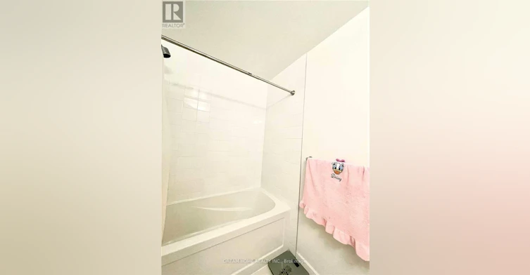 904-52 Forest Manor Road, Toronto, ON, M2J 0E2 - 8
