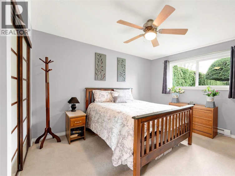 1298 Sunrise Drive, French Creek, BC, V9P 1W7 - 12