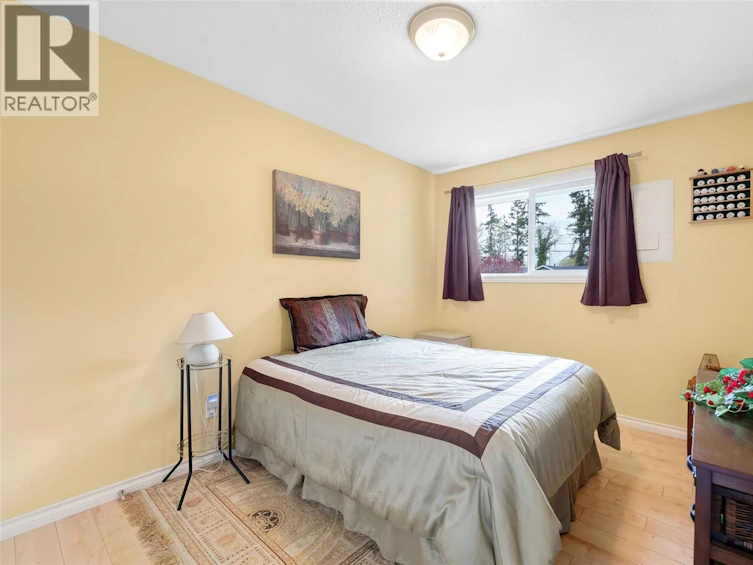 1298 Sunrise Drive, French Creek, BC, V9P 1W7 - 15