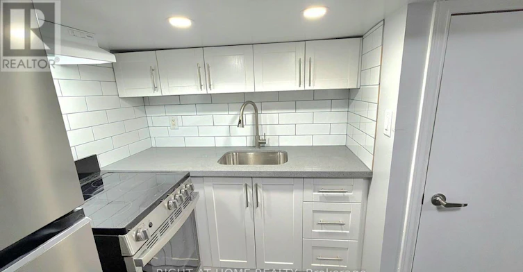 BASEMENT-408 Strathmore Boulevard, Toronto, ON, M4C 1N5 - 6