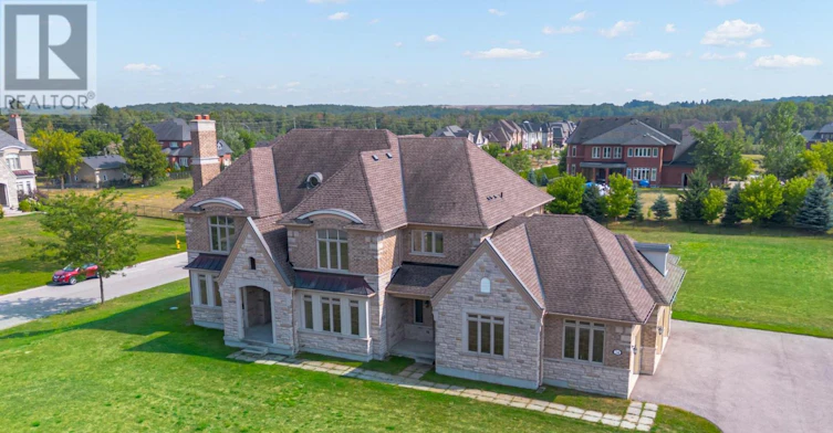 24 Whitewood Drive, Whitchurch-Stouffville, ON, L4A 1R9