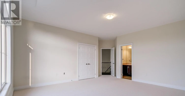 24 Whitewood Drive, Whitchurch-Stouffville, ON, L4A 1R9 - 6