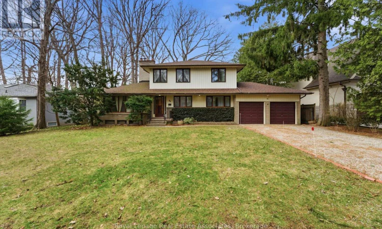 95 Oakes Drive