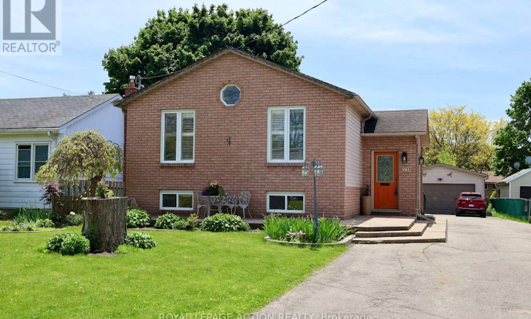 71 Barnes Avenue