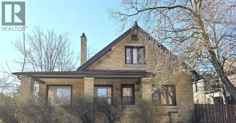 2311 University Avenue, Windsor, ON, N9B 1E8
