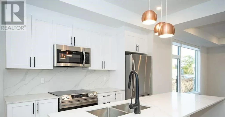6-15 Monk Street, Ottawa, ON, K1S 3Y5 - 4
