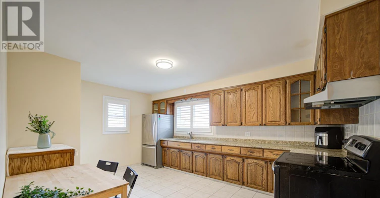 58 Broderick Avenue, Thorold, ON, L2V 2J1 - 8