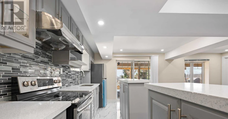 7 Mosely Crescent, Ajax, ON, L1Z 0M9 - 17