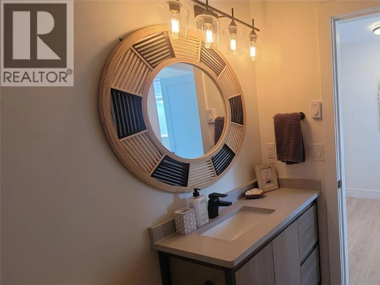 985 Manhattan Drive, Kelowna, BC, V1Y 1H7 - 81