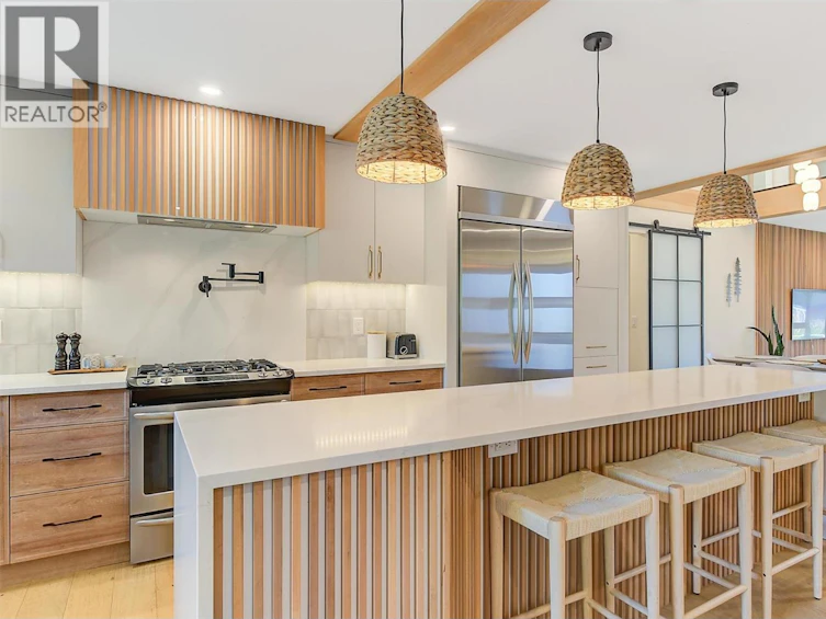 985 Manhattan Drive, Kelowna, BC, V1Y 1H7 - 11