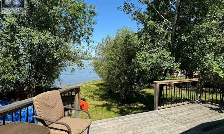 15 Cosy Cove Campground
