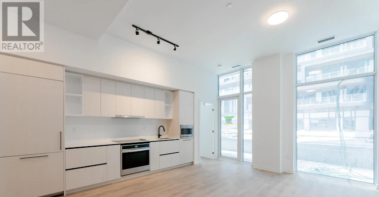 305-10 Graphophone Grove, Toronto, ON, M6H 0E5 - 21