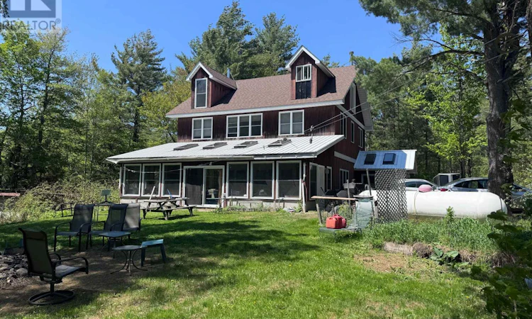 1127 Bobcaygeon Road
