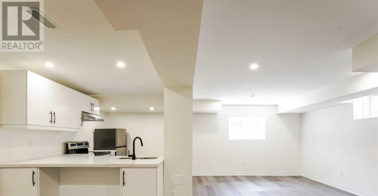 71 Pierre Berton Boulevard, Vaughan, ON, L4H 3N5 - 12