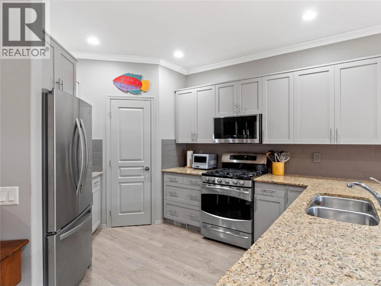 247 Sagewood Court, Kamloops, BC, V2H 1R2 - 3